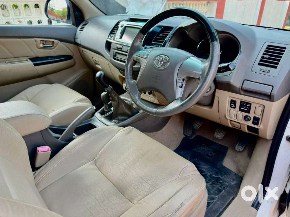 Toyota Fortuner 3.0 4x4 Manual, 2013, Diesel