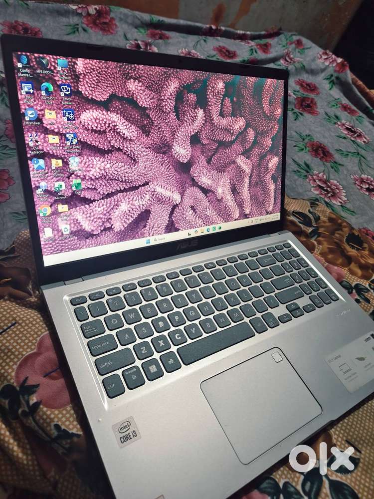 ASUS X515JA Core i3 8gb ram 10th gen