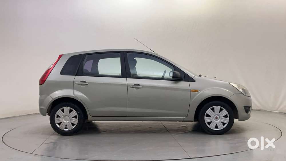Ford Figo Petrol Zxi, 2012, Petrol