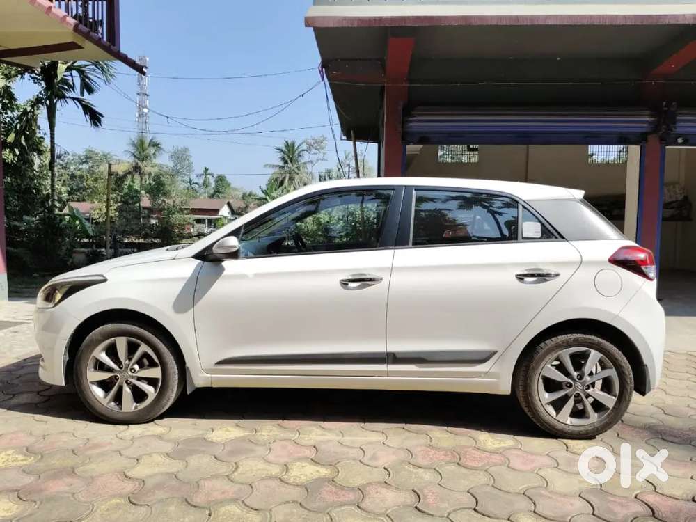 Hyundai I20 2015 Petrol 56000 Km Driven