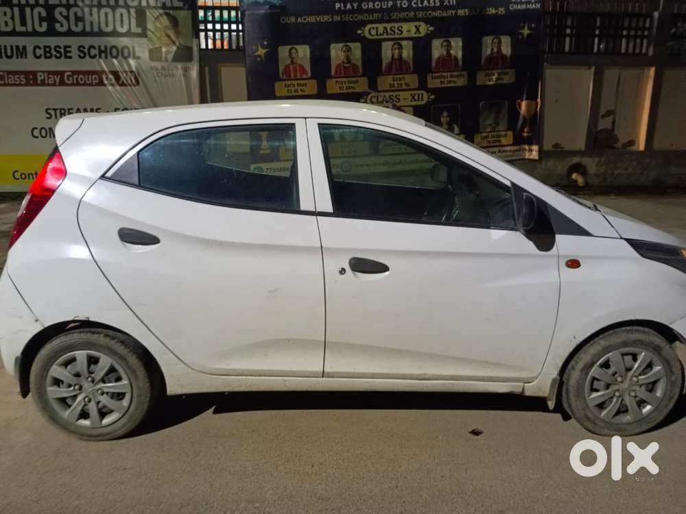Hyundai Eon Petrol 89880 Km Driven