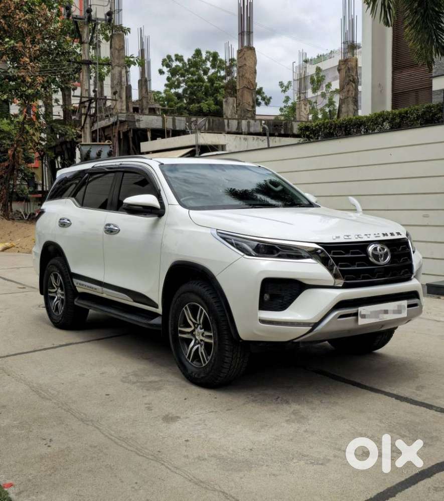 Toyota Fortuner Legender 4x2 At 2.8, 2022, Diesel