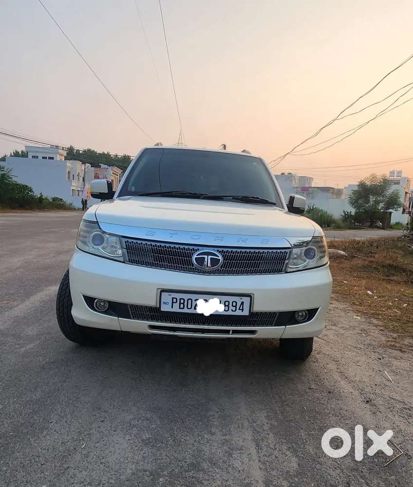 Tata Safari Storme Modal- 2013 Ok Condition Bumper To Bumper Original