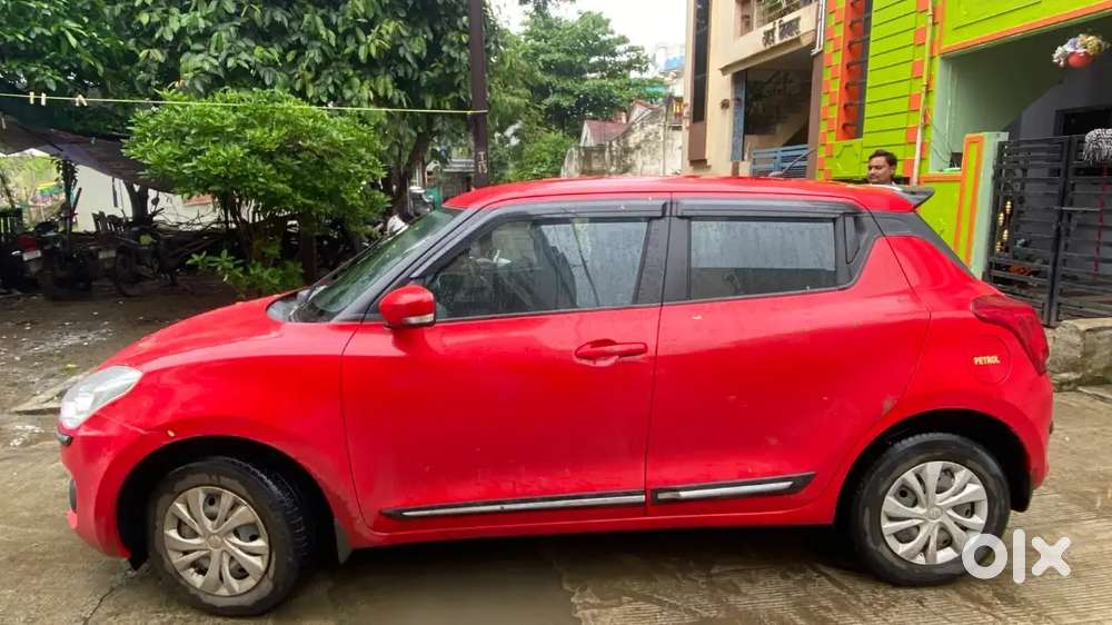 Maruti Suzuki Swift 1.2 Vxi 2023
