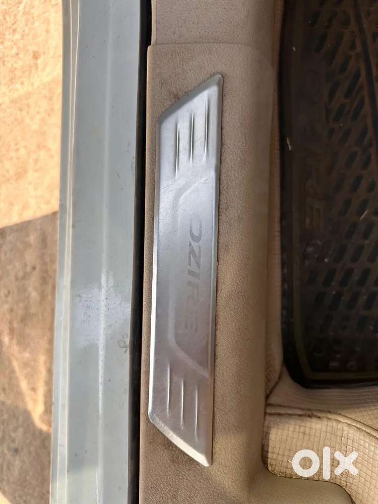 Maruti Suzuki Dzire 2024 Petrol 37000 Km Driven