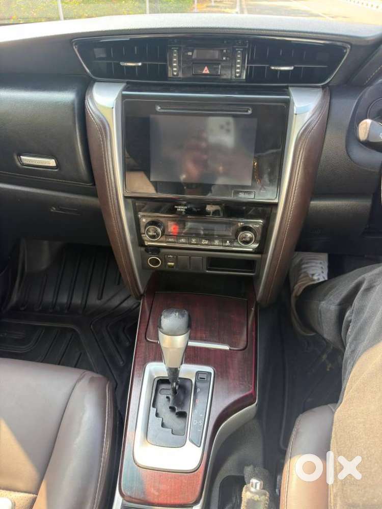 Toyota Fortuner 4x2 At 2.8 Diesel, 2017, Diesel