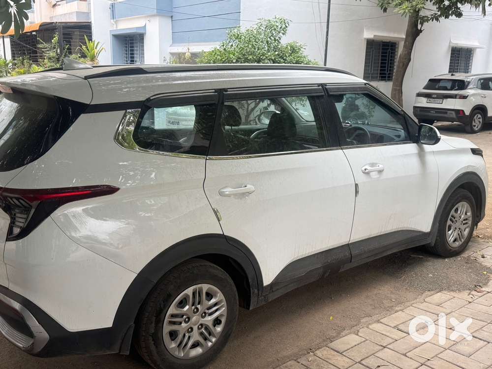 Kia Carens Petrol Manual 2023