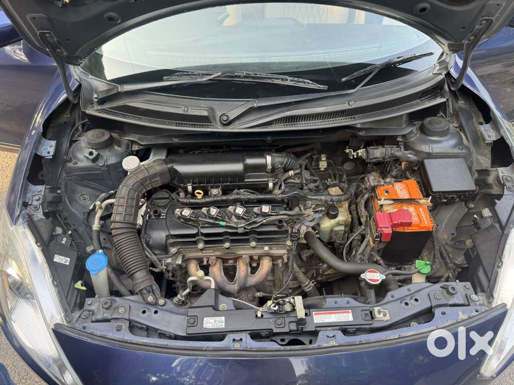 Maruti Suzuki Dzire 1.2 Vxi Amt, 2018, Petrol