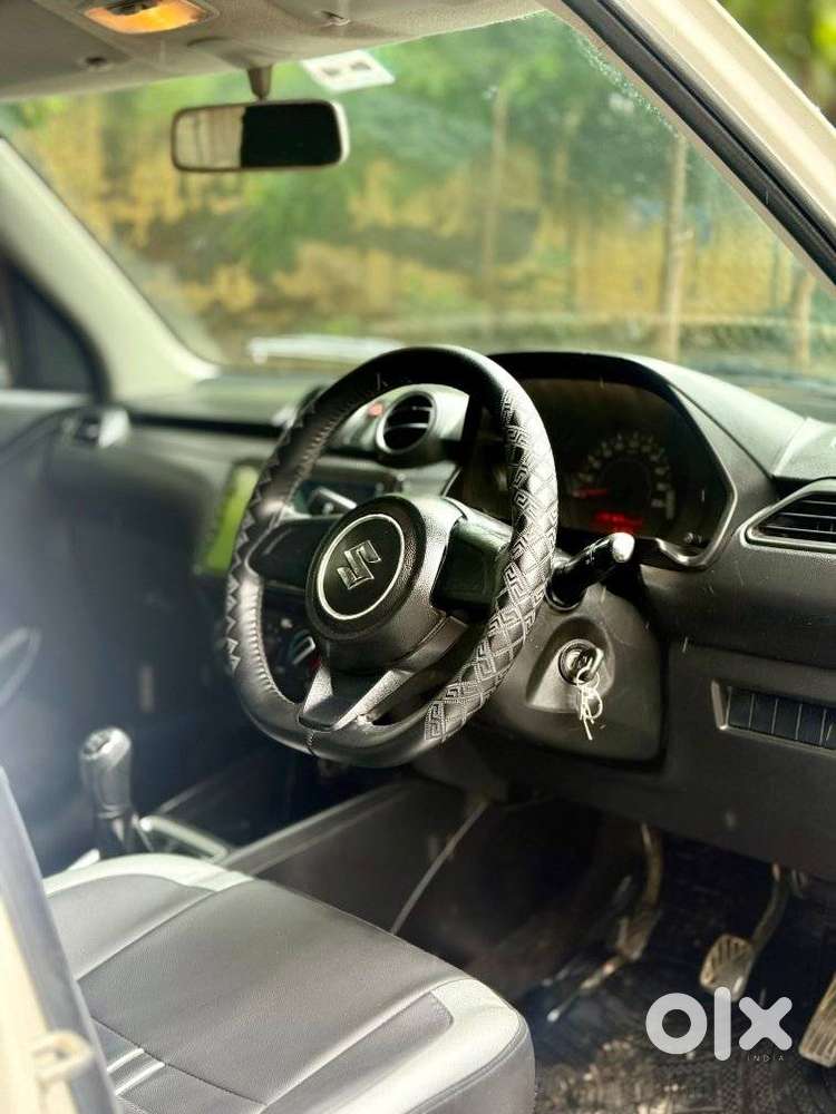 Maruti Suzuki Swift Lxi Optional-o, 2019, Petrol