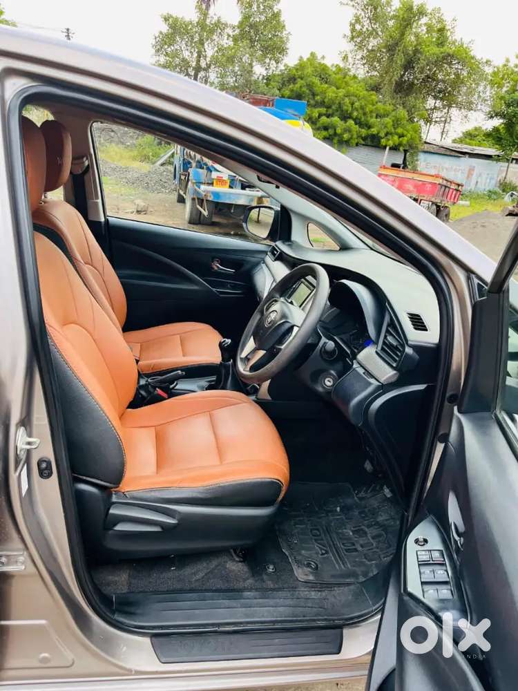 Toyota Innova Crysta 2017 Diesel Manual