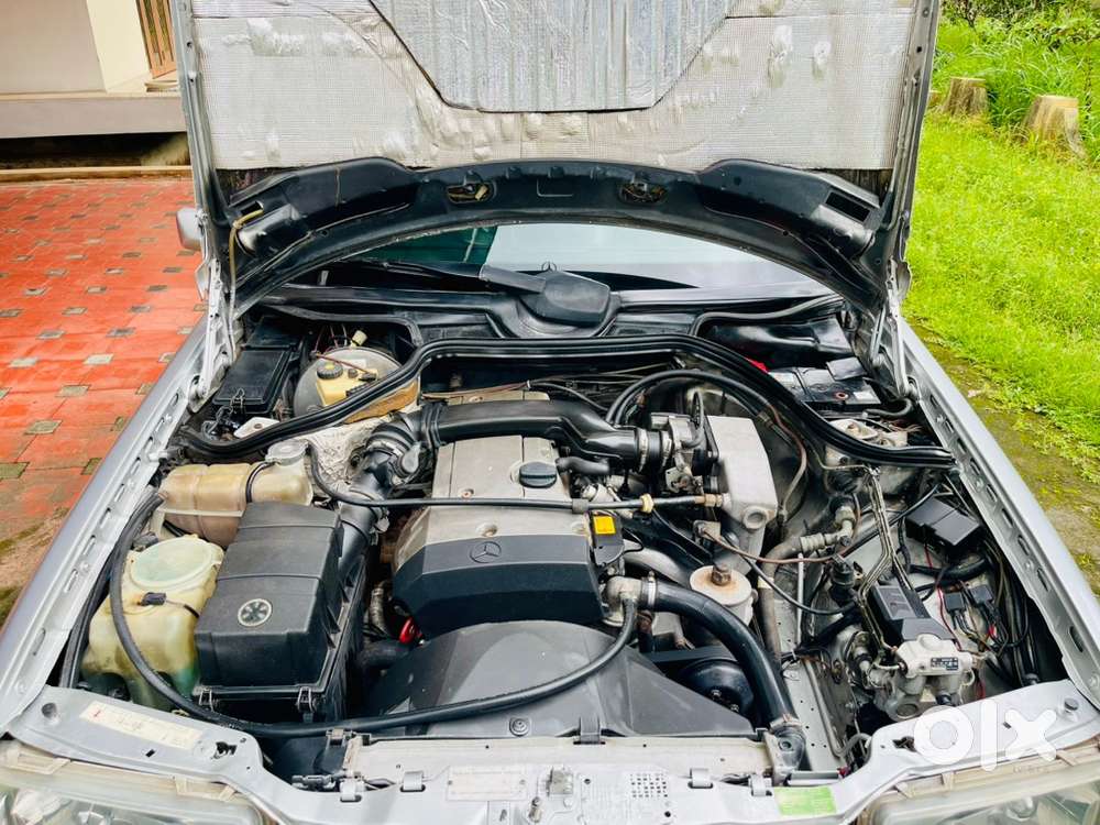 Mercedes-benz W124 E220