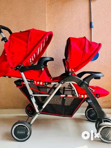 Twins store stroller olx