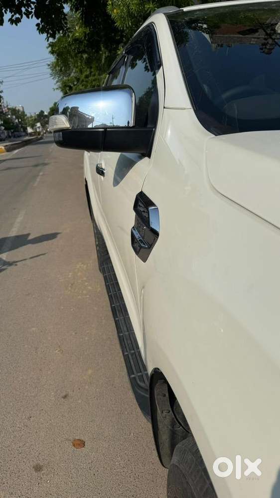 Ford Endeavour 2017 Diesel Well Maintained
