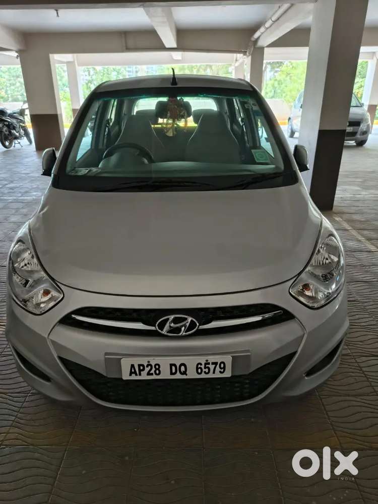 Hyundai I10 Sportz At 2012