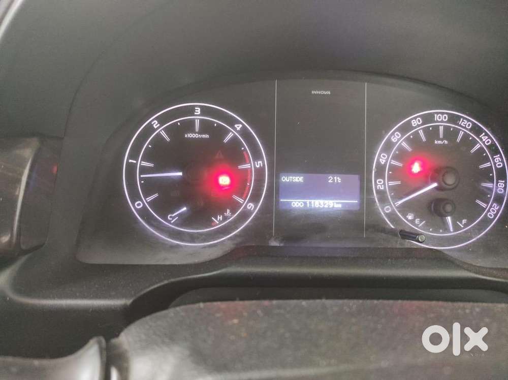 Toyota Innova Crysta 2021 Diesel 118000 Km Driven
