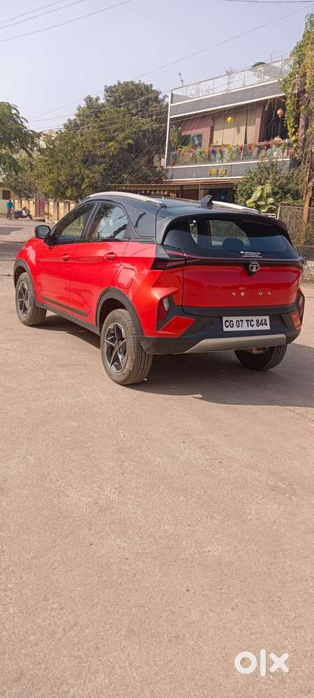 Tata Nexon Fearless Plus (ps)  1.2 Petrol Dca (adas), 2023, Petrol