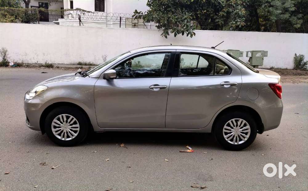 Maruti Suzuki Dzire 1.2 Vxi Amt, 2021, Petrol