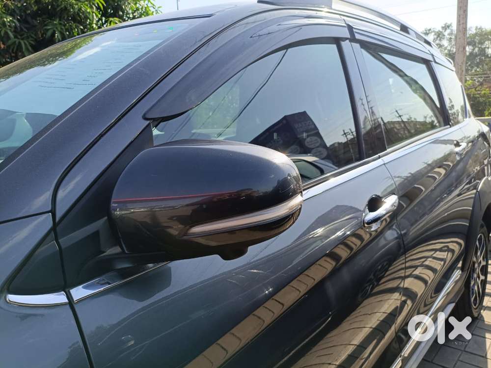 Maruti Suzuki Xl6 1.5 Alpha Plus Mt, 2022, Petrol