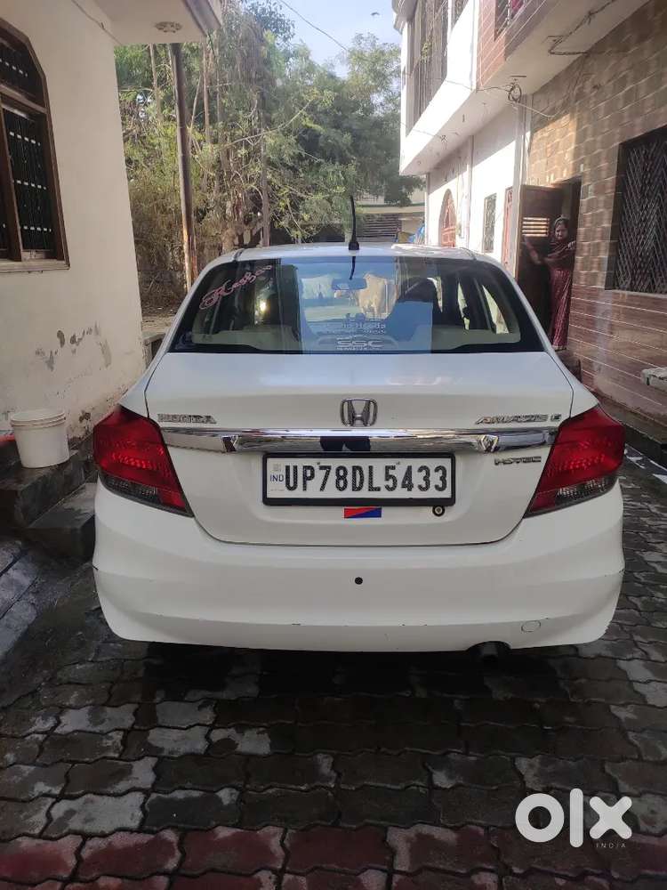 Good Condition Honda Amaze Car