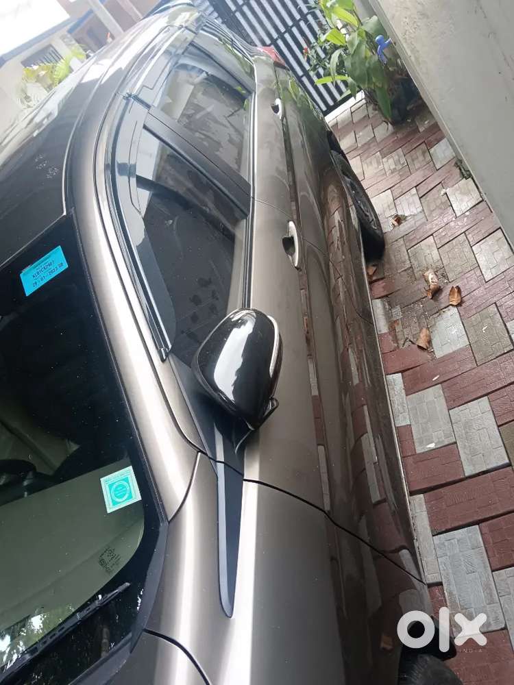 Maruti Suzuki Ertiga Vxi 2023