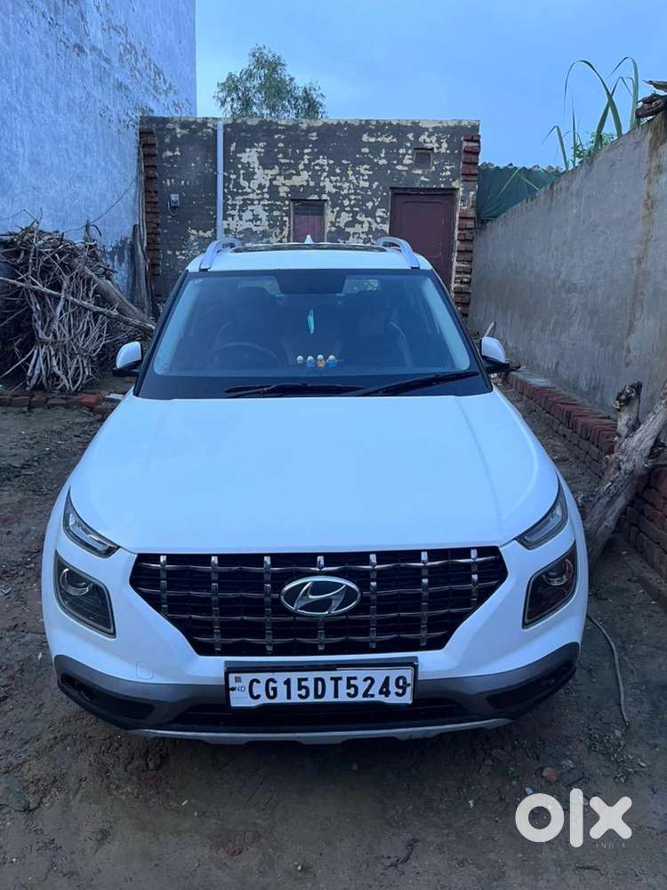 Hyundai Venue 2020 Petrol Good Condition