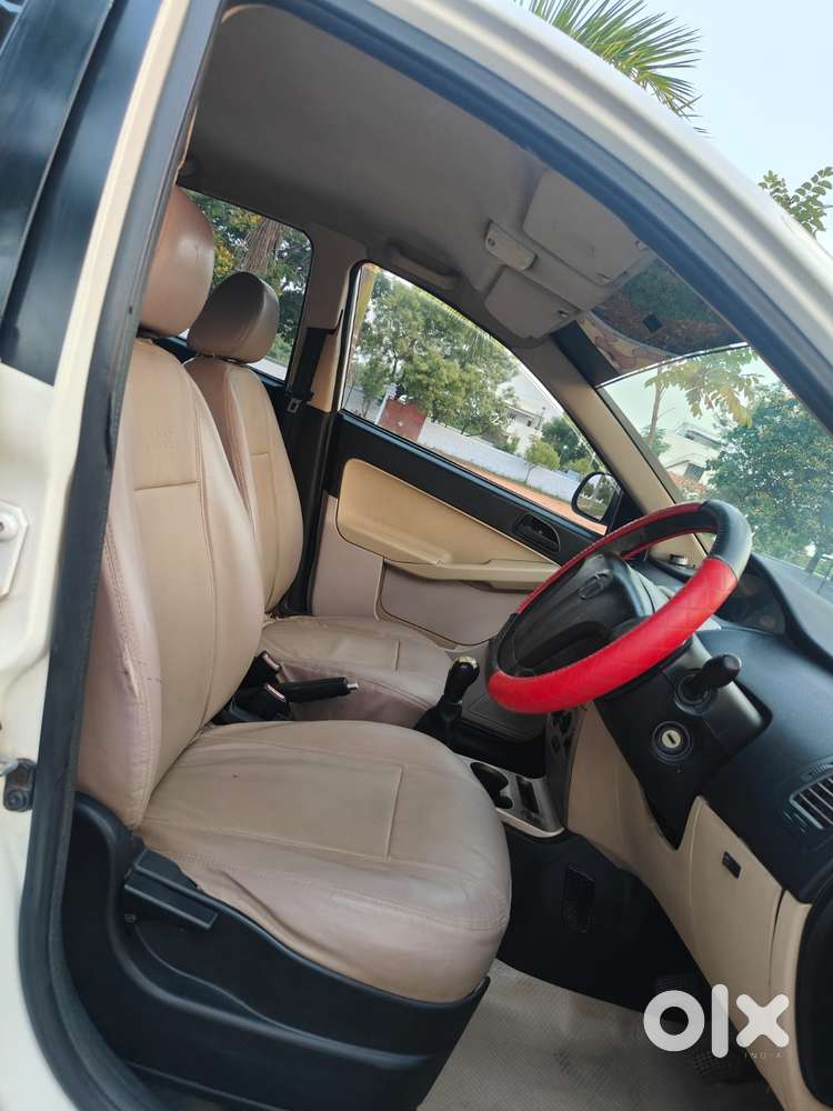 Tata Indica Vista 2008-2013 Aura Plus 1.3 Quadrajet, 2011, Diesel