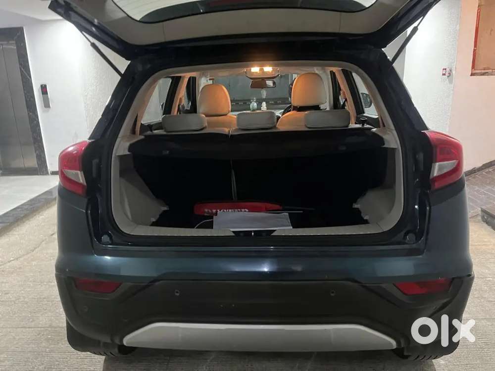 Mahindra Xuv300 Diesel 2021 1st Owner