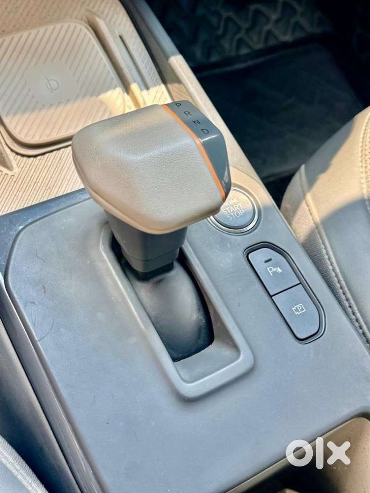 Kia Syros, 2025, Petrol
