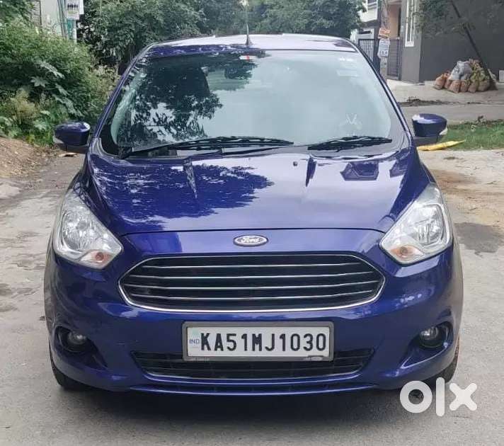 Ford Figo Titanium, 2016, Petrol