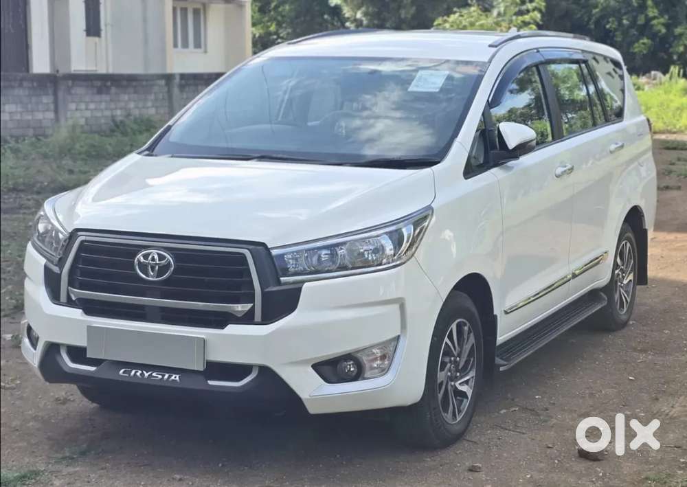 Toyota Innova Crysta, 2025, Diesel