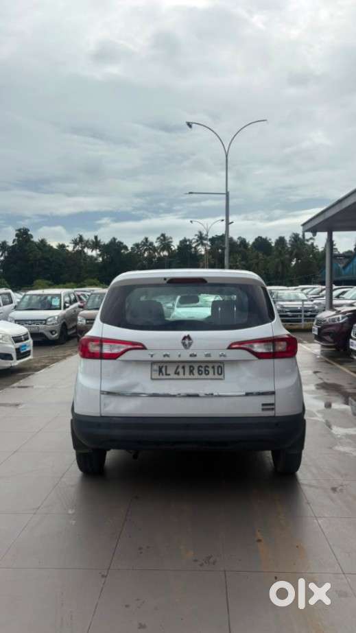 Renault Triber Rxl, 2020, Petrol