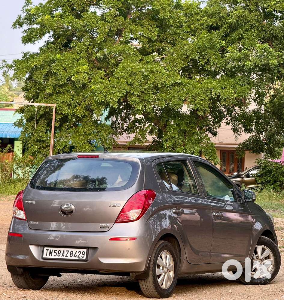 Hyundai I20 Sportz Option 1.4 Crdi, 2012, Diesel