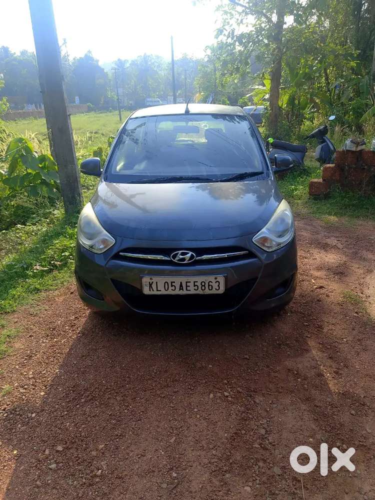 Good Condition ,low Kilometer,main Glass Replace