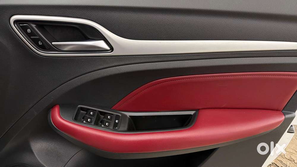 Mg Astor 1.5 Savvy Cvt S Red, 2022, Petrol