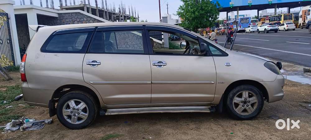 Toyota Innova, 2009, Diesel