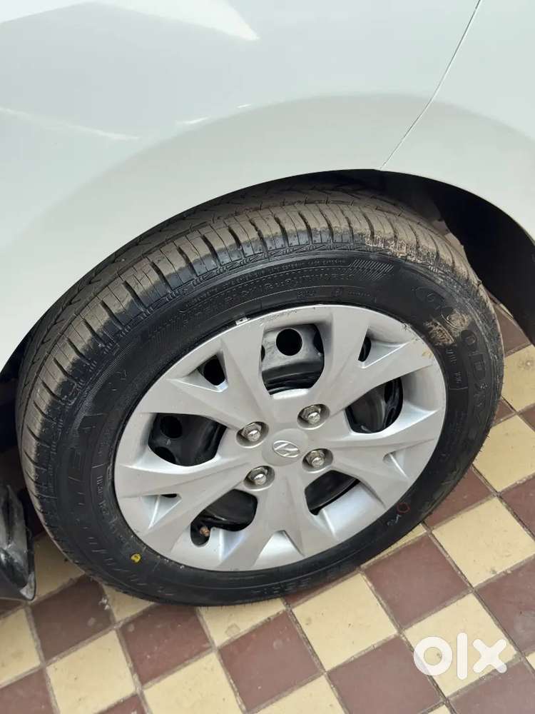Hyundai I10 Sportz 2016 Petrol First Owner