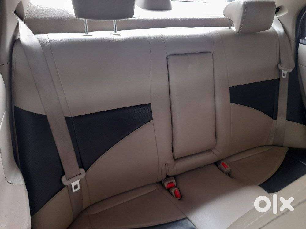 Maruti Suzuki Dzire, 2014, Petrol