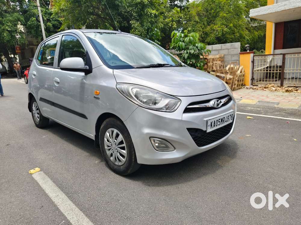 Hyundai I10 Sportz, 2015, Petrol