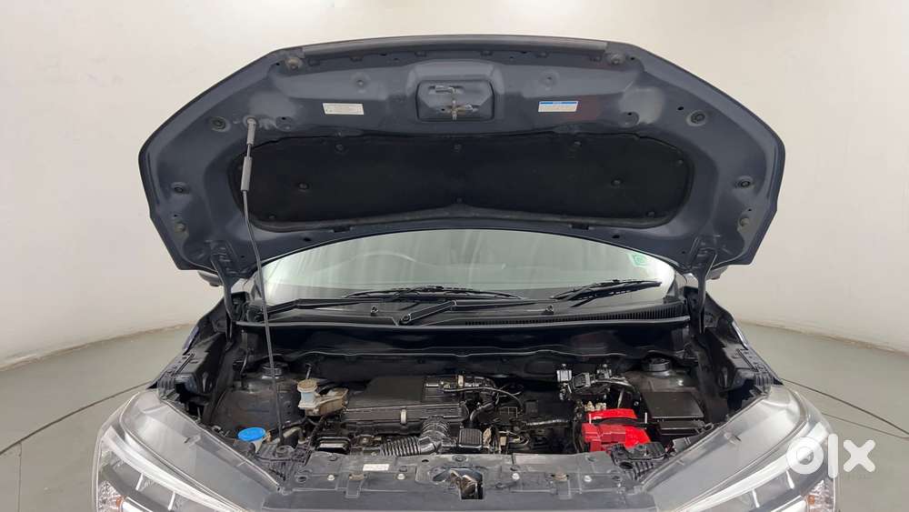 Maruti Suzuki Xl6 1.5 Alpha Plus At, 2022, Petrol