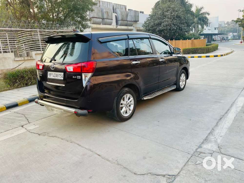 Toyota Innova Crysta 2.7 V, 2016, Diesel