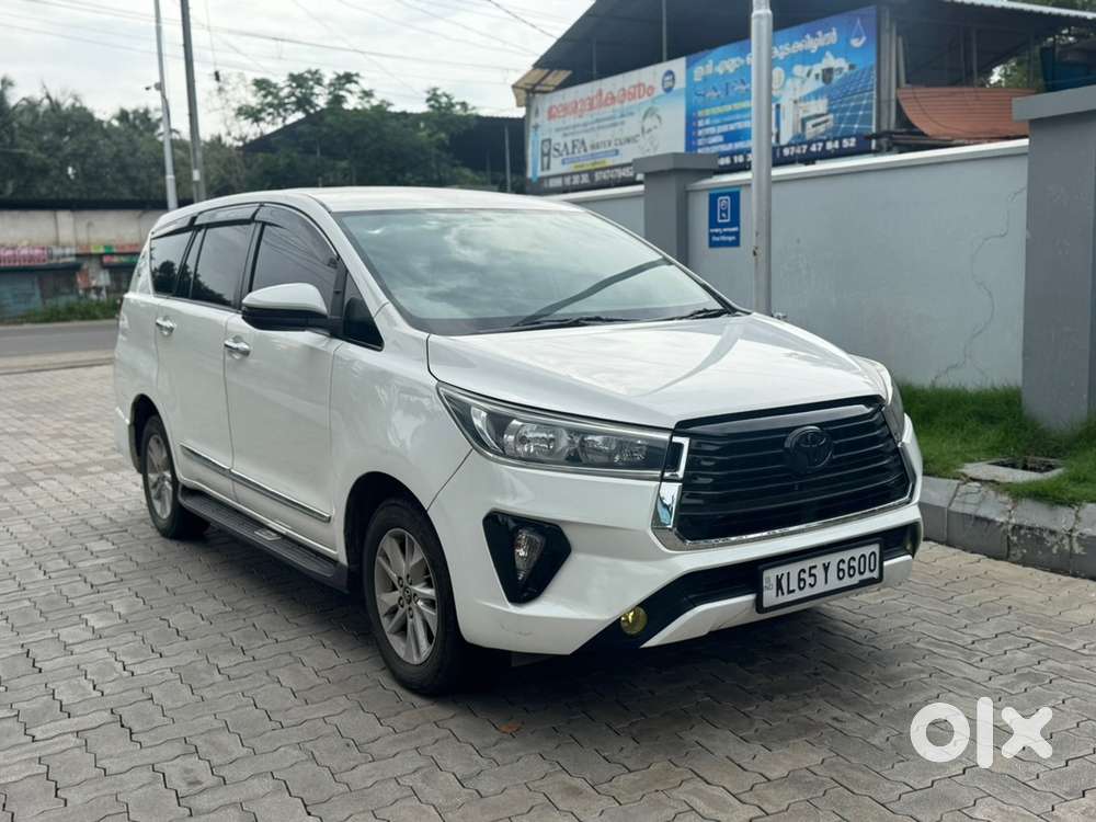 Toyota Innova Crysta 2018