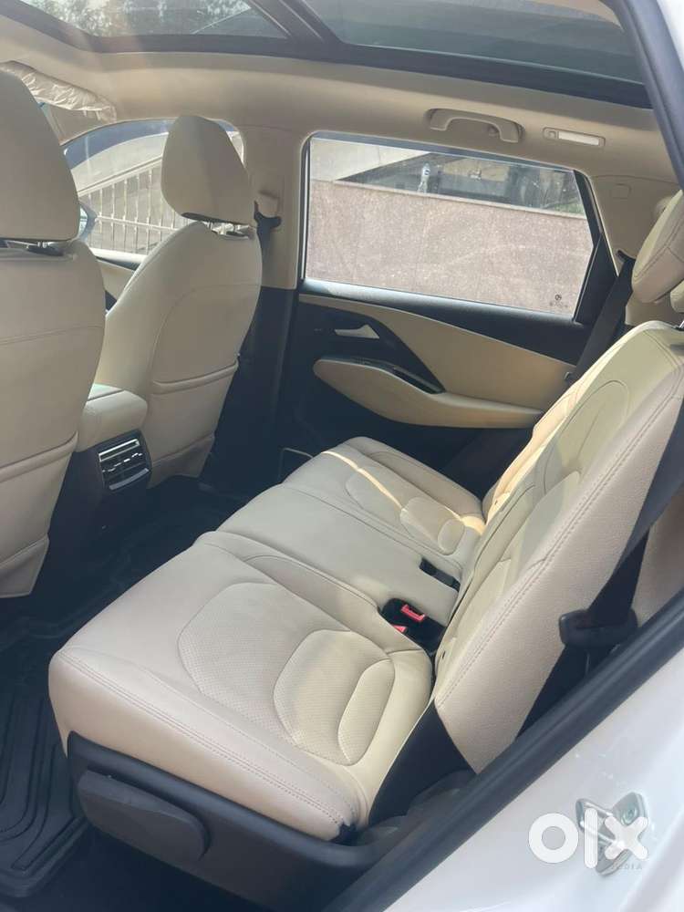 Mg Hector Savvy Pro 1.5 Turbo Cvt, 2025, Petrol