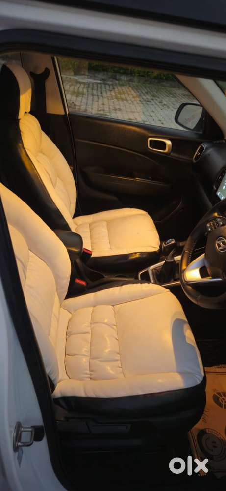 Hyundai Venue, 2021, Petrol