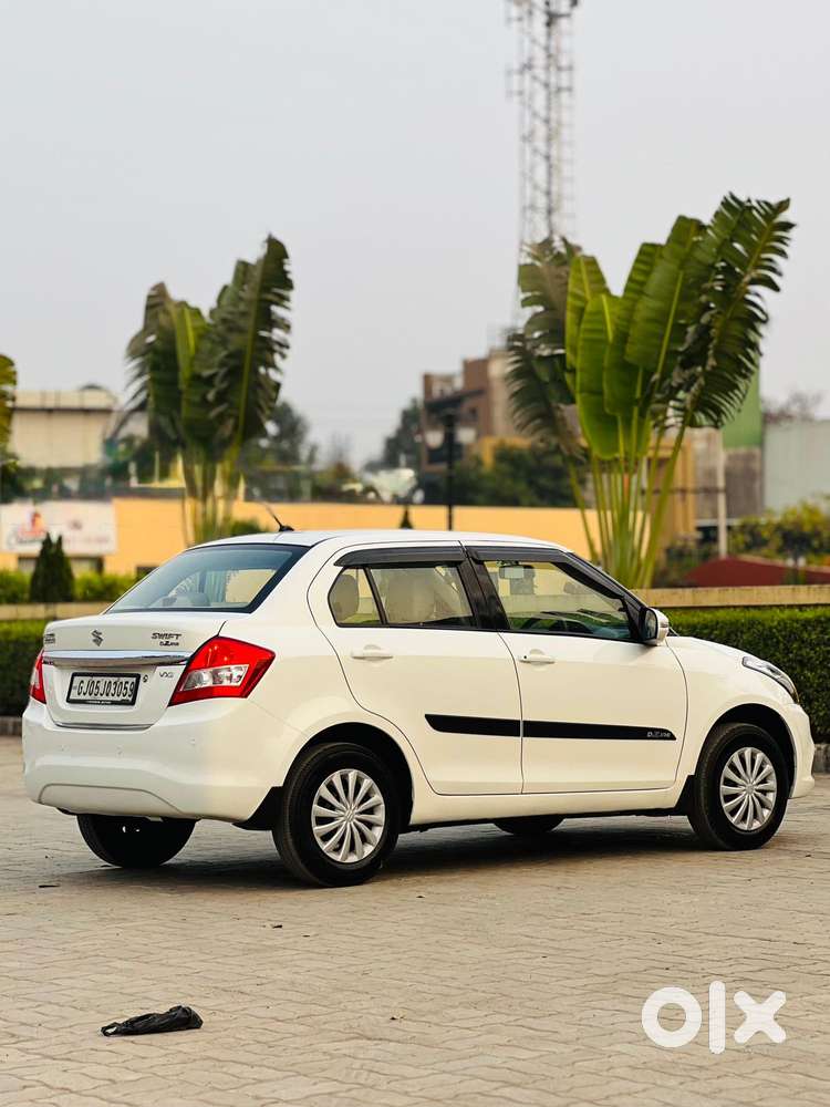 Maruti Suzuki Swift Dzire Vxi Optional, 2016, Petrol