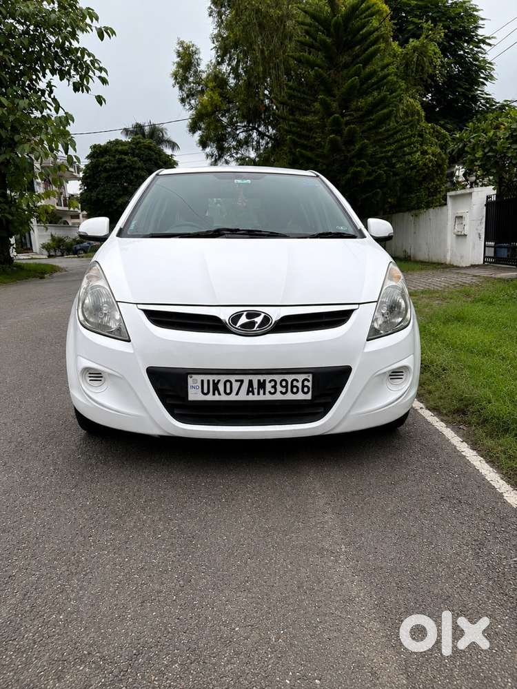 Hyundai I20 2011 Petrol Well Maintained