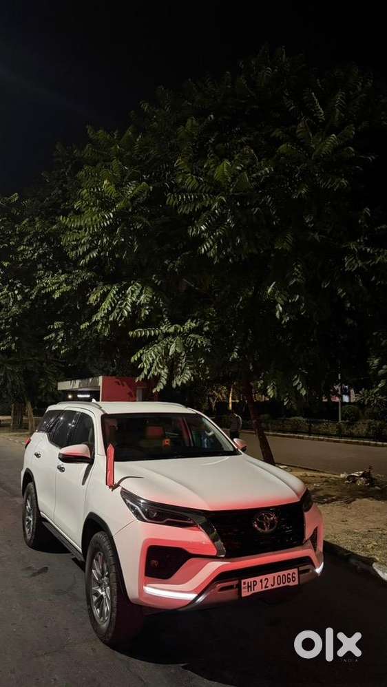 Toyota Fortuner 2017 Facelifted To Current Face
