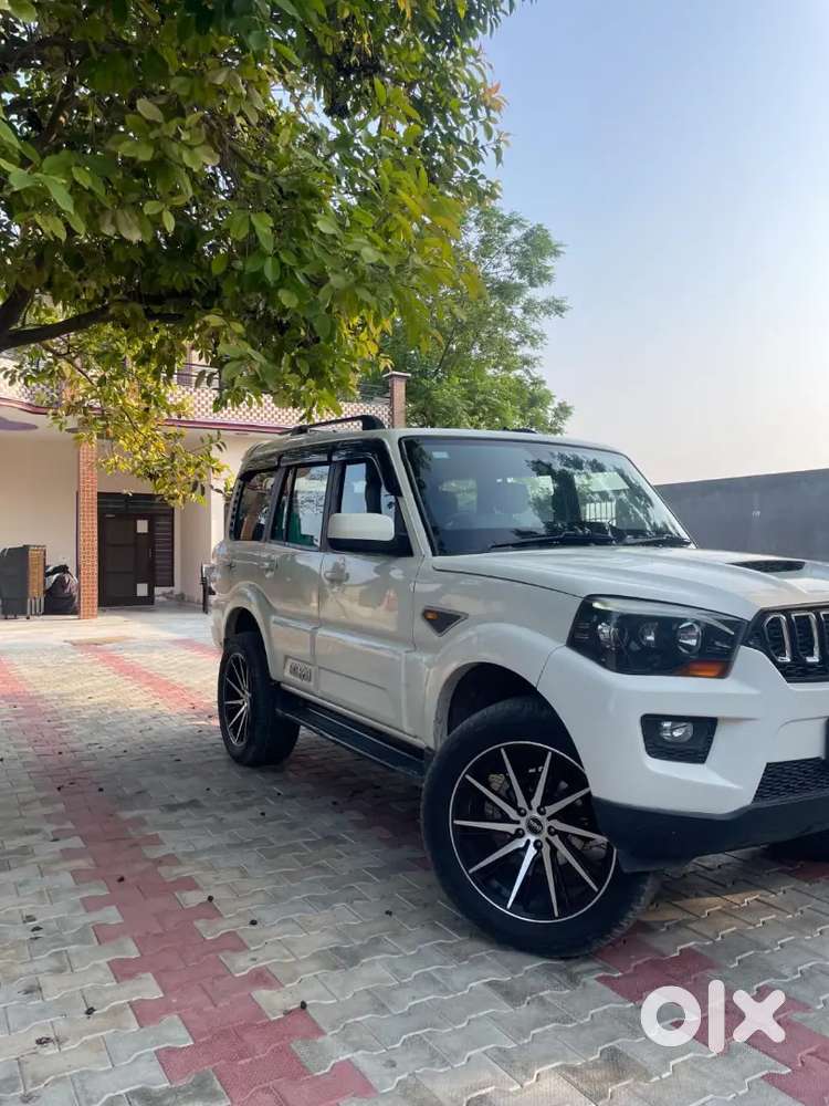 Mahindra Scorpio 2017 Hybrid