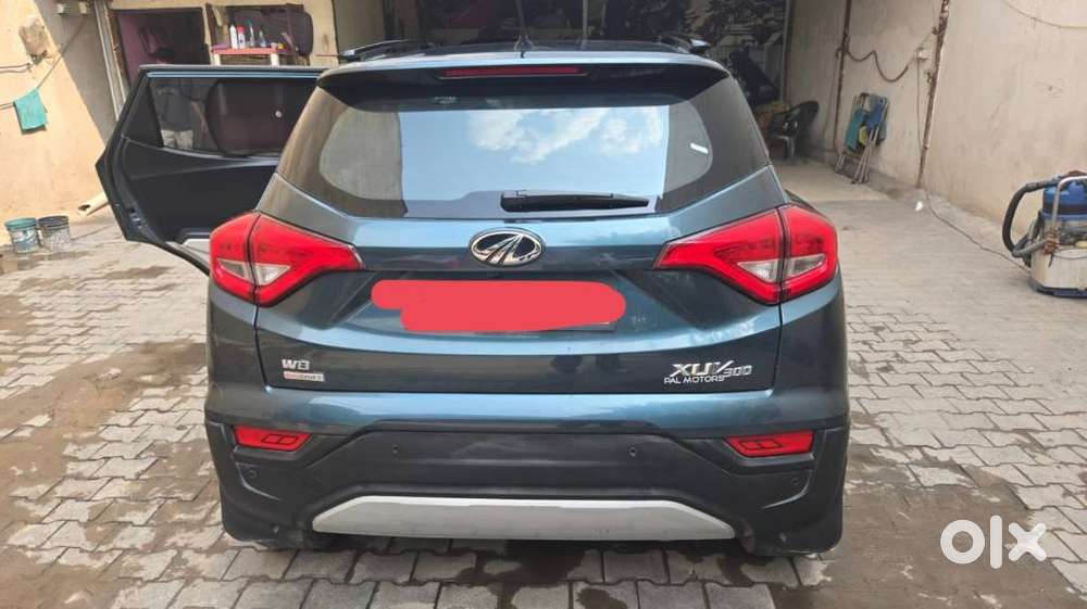 Mahindra Xuv300 W8 Amt Diesel, 2019, Diesel