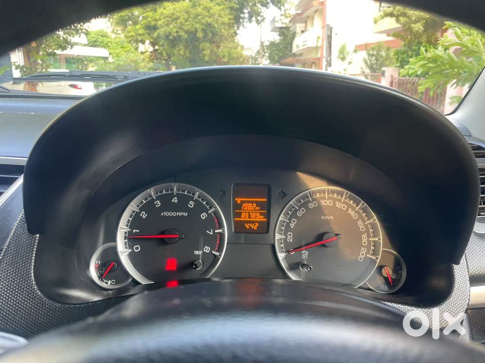 Maruti Suzuki Swift Vxi + Manual, 2016, Petrol