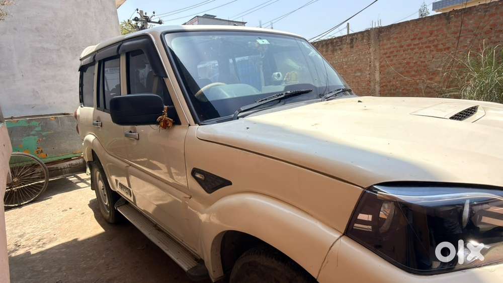 Mahindra Scorpio Diesel 2022 Variant S5 9 Seater